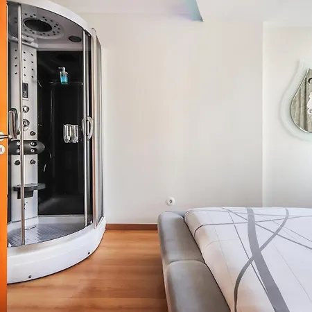 Hi71 Guest house *